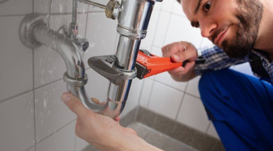 Expert burst pipe repair services in Avon, CT